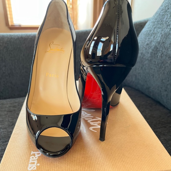 Christian Louboutin Jolly B 100 Patent - Picture 8 of 9